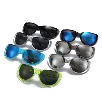 Wrap Etrafında Y2K Güneş Gözlüğü Erkekler Kadınlar için Trendy Oval Fütüristik Güneş Gözlüğü Seyahat Shades 2000'in güneş gözlüğü UV400